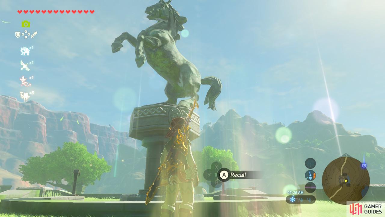 The recall point is right by the large horse