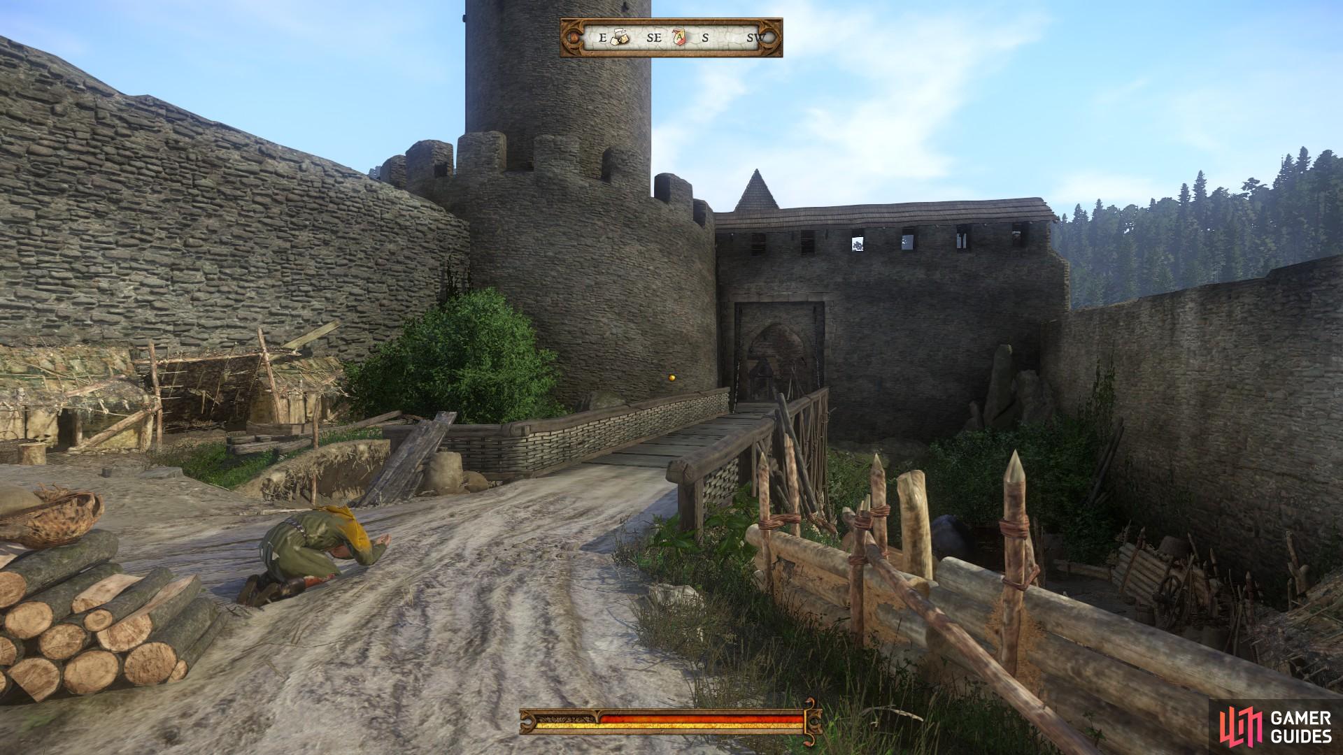 As you enter Rattay through the lower gate, turn right and cross the bridge to enter Pirkstein.