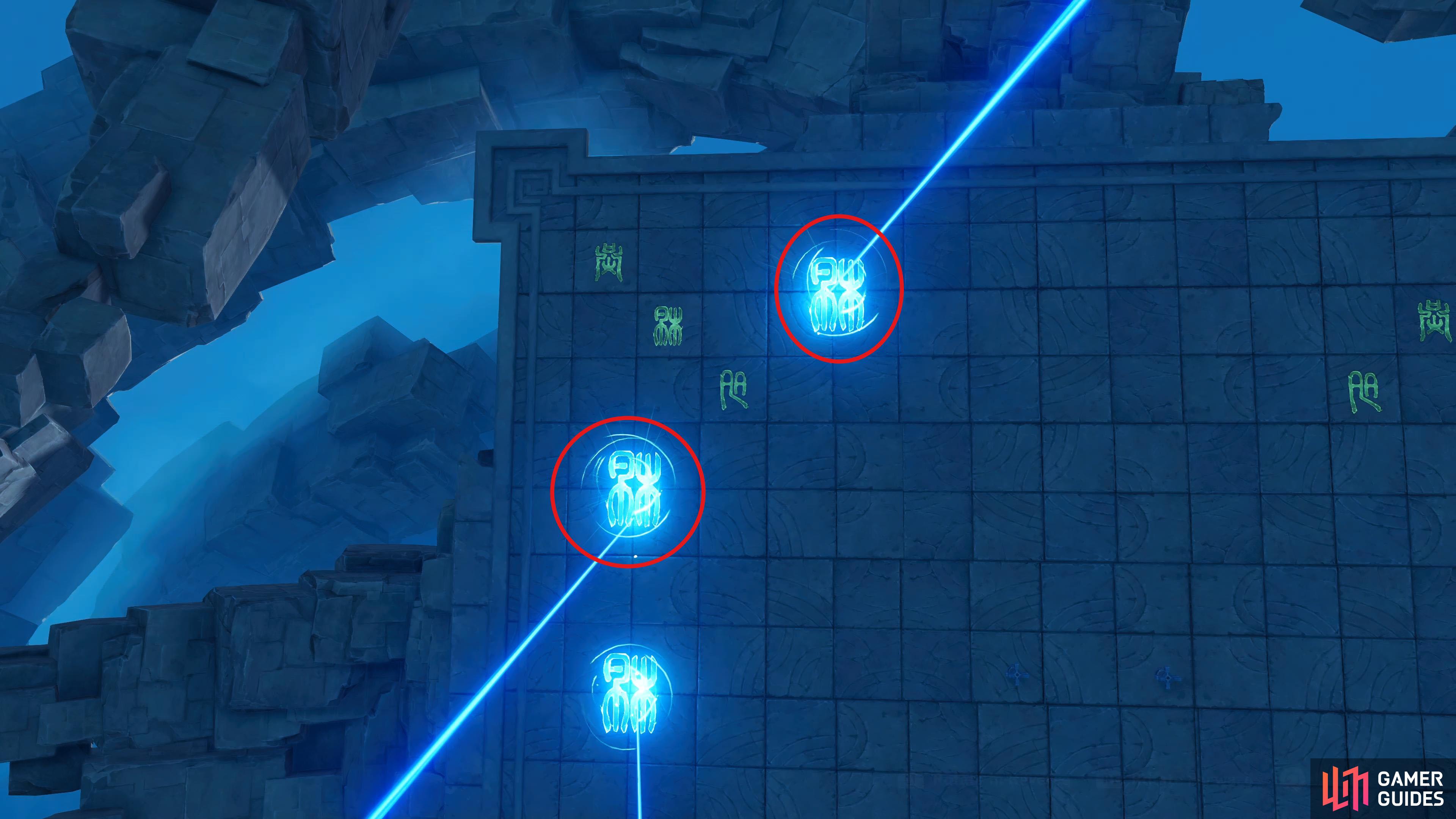 The Lightshaper with the smallest gap between the beams needs to activate the runes in the nortwest corner.