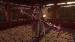 red-eyed feathered palace maid-e852d6f9.jpg