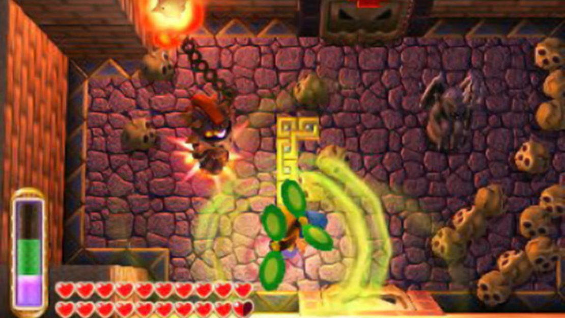 The next room (1F north) isn’t so easy, as you’ll be locked in with a flaming Ball and Chain Soldier. As soon as you can, use the Tornado Rod, Boomerang or Hookshot to stun the soldier, then go in for the kill; stun the soldier after every 1-2 strikes so it doesn’t get a chance to act and chuck a flaming ball in Link’s face. If things aren’t looking good, merge into the wall to avoid its attacks. Once the soldier’s dust, the doors will open; take the door ahead, leading up.