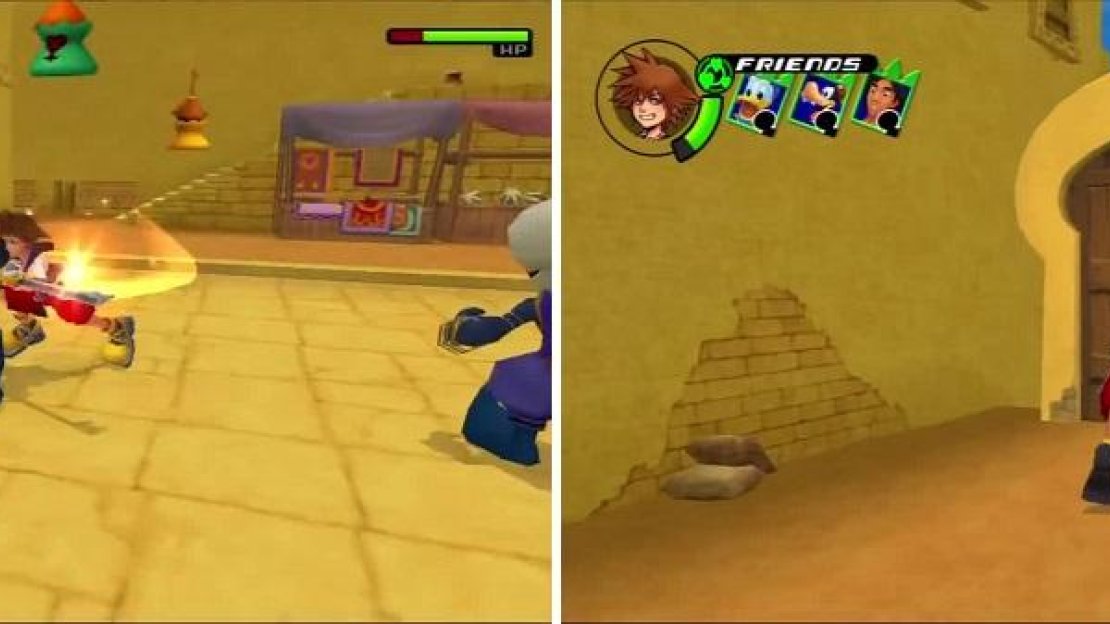 Fight off the Heartless that surround Aladdin (left). Enter the Room of Guidance (right) to keep the story moving.