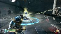 keep your distance and raise your shield when the Traveller slams his sword into the ground.