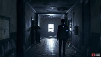 Analyse the feathers in the hallway