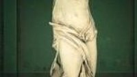 The right leg is forward in the authentic statue