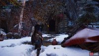 The entrance to the small cave in the southwest of Nottfall.