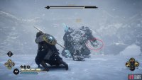 Look out for Steinnbjorn’s raised paw when the bear is in front of you, indicating an incoming sweeping attack.