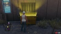 The golden glow of promising dumpsters makes these Discoveries fairly easy to find.