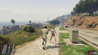 Avoid oncoming pedestrians 
