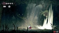 One of the two main attacks from the boss involves her slamming her claws into the ground.